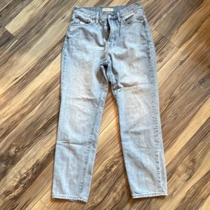 Hardly worn Madewell jeans the perfect vintage size 27